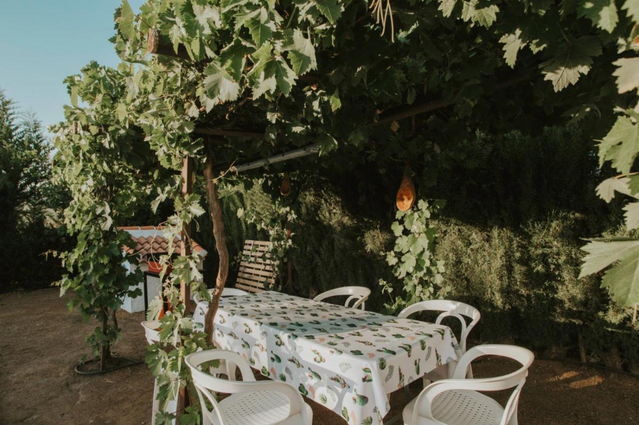 El Galindon Rancho Villa La Puebla de los Infantes Luaran gambar